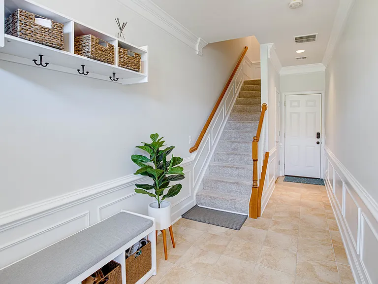 14633 Weeburn Way — Photo 3