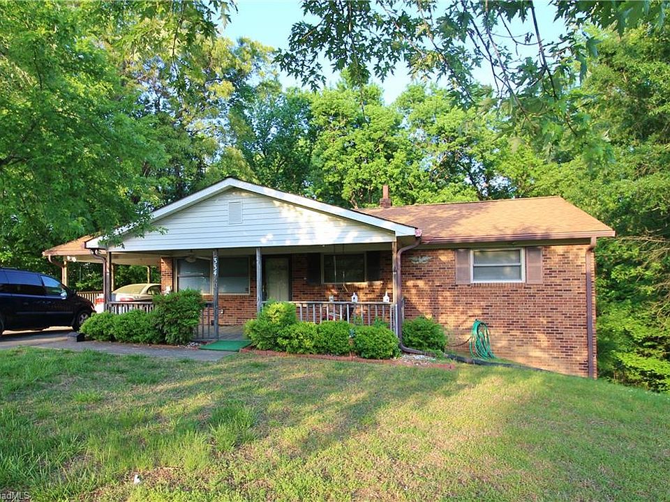 1st image of 334 Hilton Dr