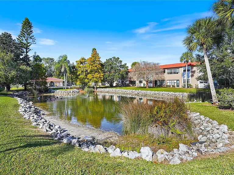 1750 Belleair Forest Dr #C20 — Photo 16