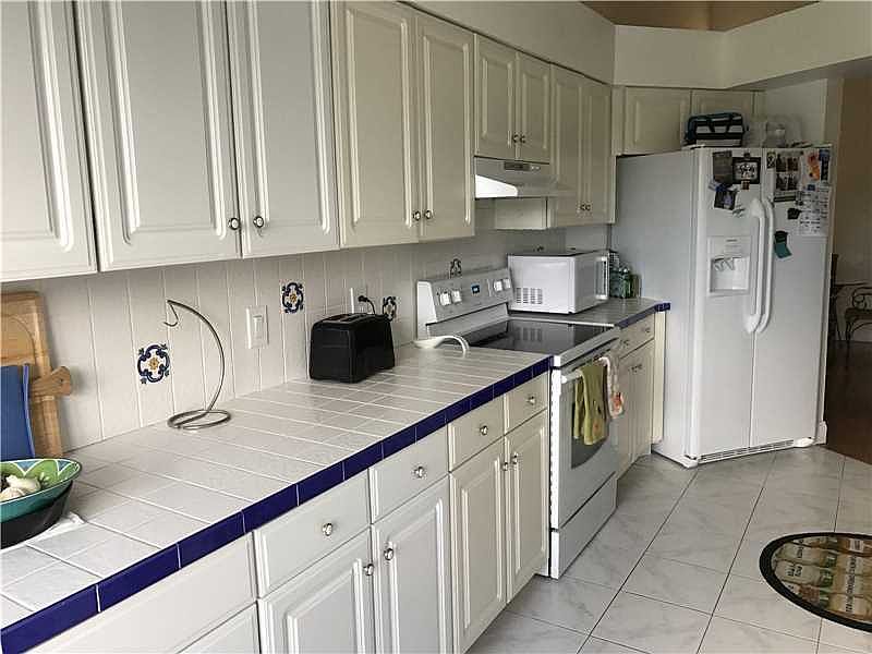 1st image of 3234 Laurel Oaks Ln