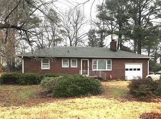 5556 Stewart Dr, Virginia Beach, VA 23464