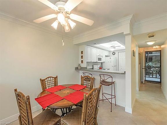 3rd image of 651 Seaview Ct APT 109