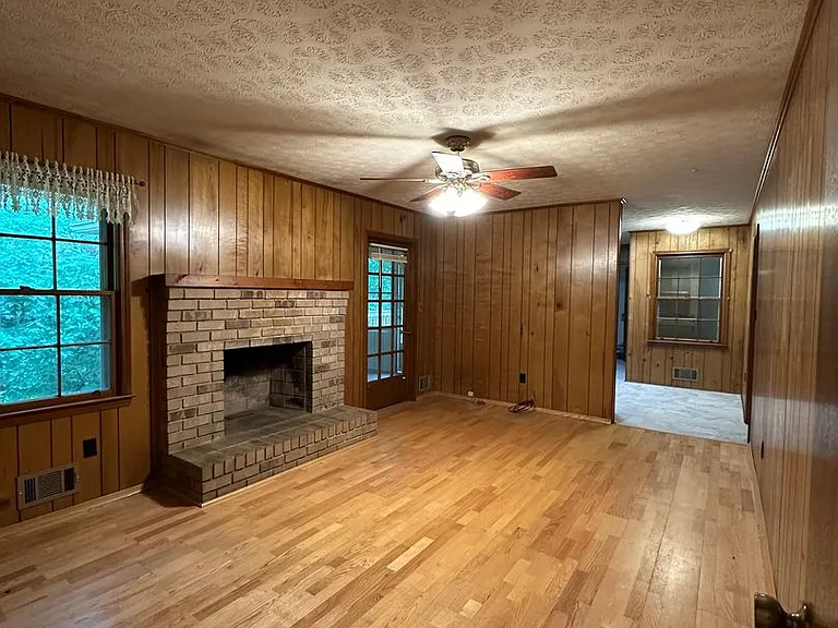 375 Segrest Cir — Photo 13