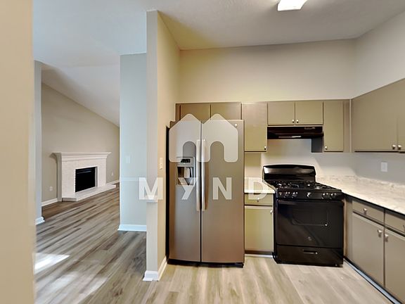 4th image of 70 W Independence Cir