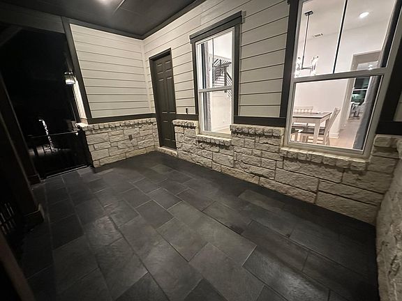 Almost 150sq ft front porch