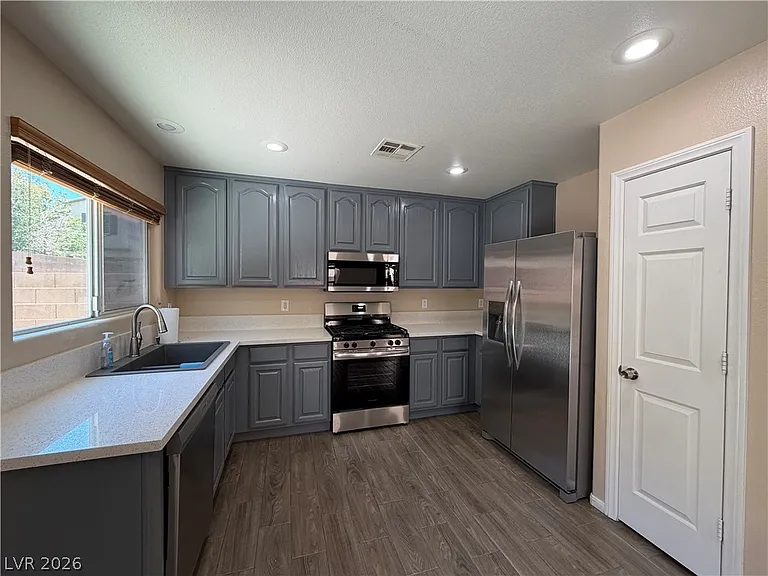 11018 Alora St — Photo 15