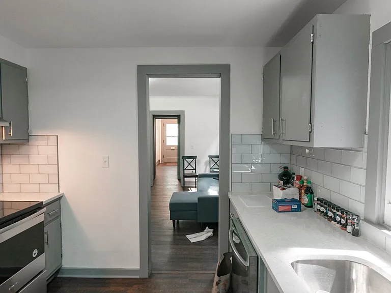 110-113 Stewart Ave — Photo 178