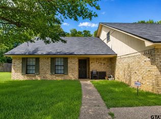 1109 Larkspur Ln, Tyler, TX 75703