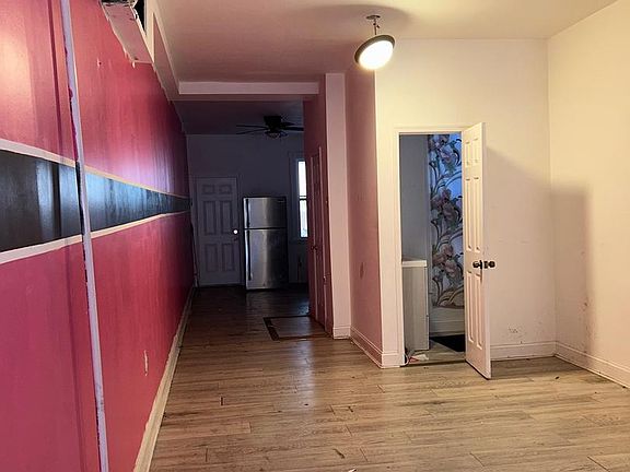 5th image of 2729 Parkwood Ave