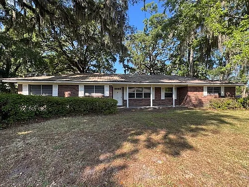 146 Anderson Dr Photo 1