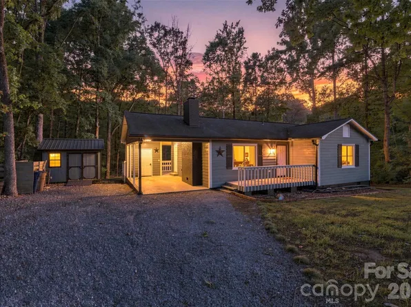 2909 Matoka Trl, Matthews, NC 28104