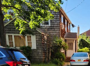 14952 Beech Ave, Flushing, NY 11355