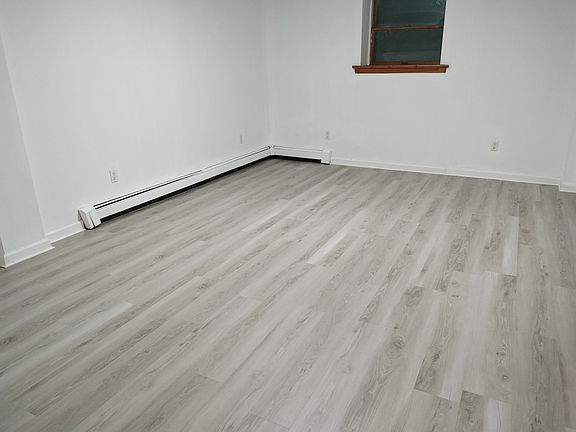 5th image of 107 Martha Ave #B