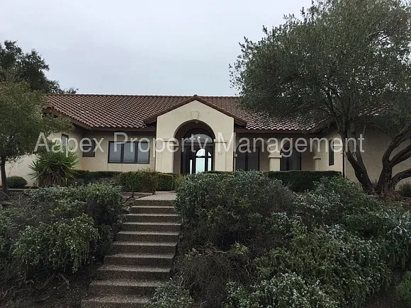 15 Gable Ln photo 1