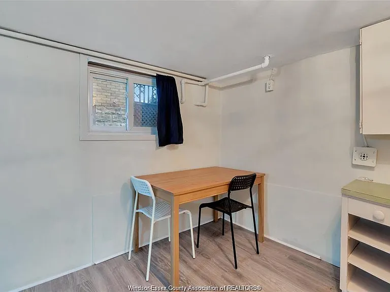 739 Josephine Ave #BASEMENT — Photo 2