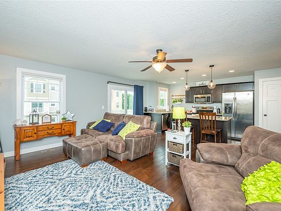 5th image of 4809 NE McDougal Ln