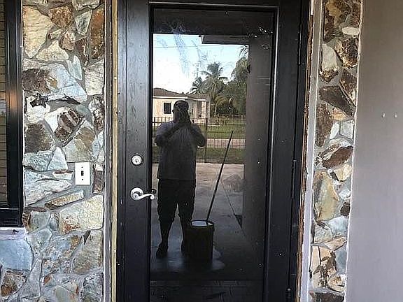 5th image of 7433 S Waterway Dr