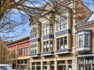 830 Water St APT 304, Port Townsend, WA 98368