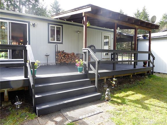 3rd image of 8010 Trout Ct SE