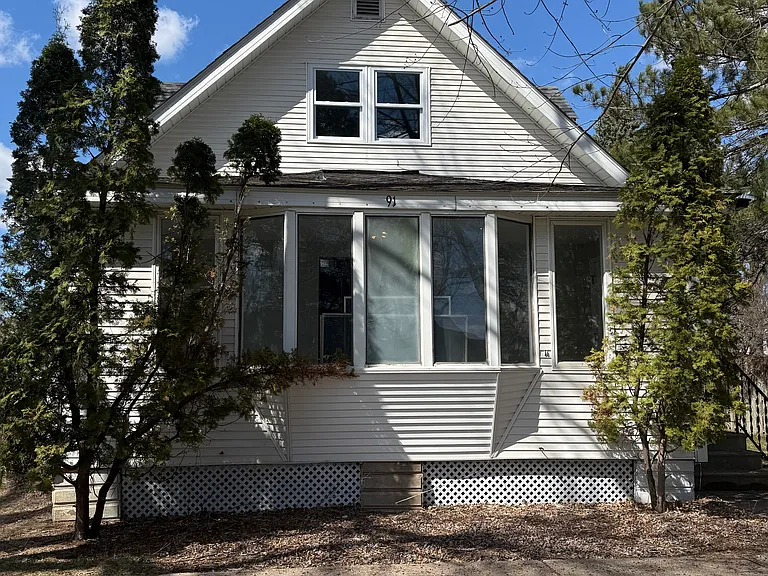 91 4th Ave SW — Photo 10