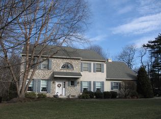 298 Huntsman Ln, Blue Bell, PA 19422