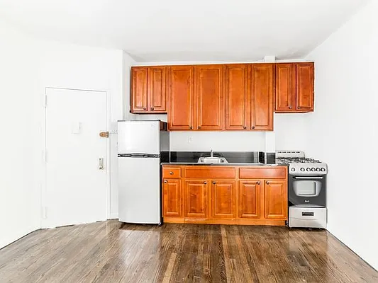 Rented by Caliber Associates | media 4