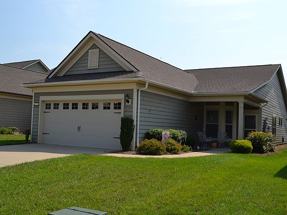 3rd image of 1236 Del Webb Blvd