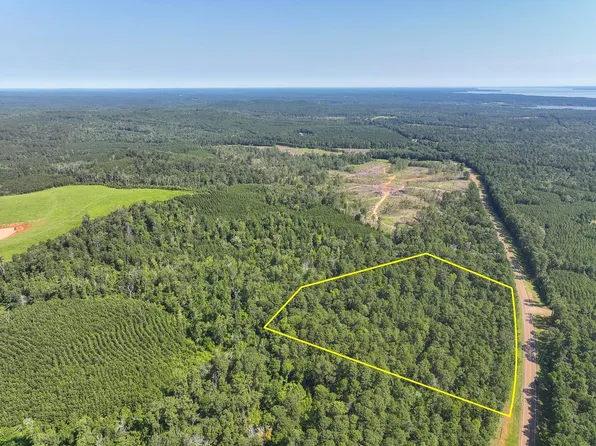 1 N Highway 87, Milam, TX 75959