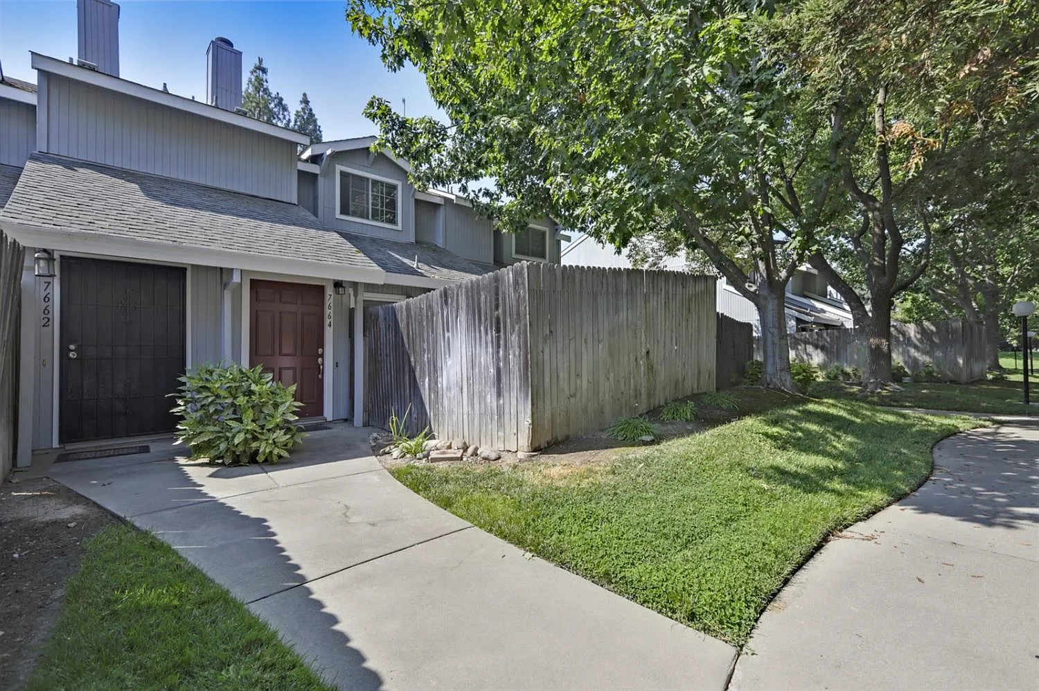 7664 Lily Mar Ln photo 1