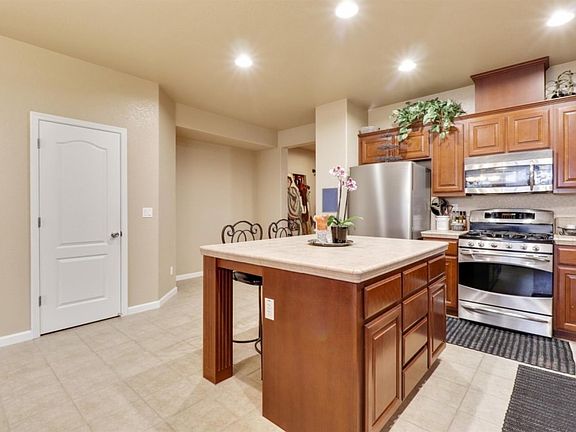 5th image of 3713 Iskenderun Ave