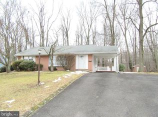 223 Marilyn Dr, Hatboro, PA 19040