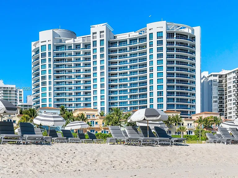 5959 Collins Ave #1101 — Photo 42