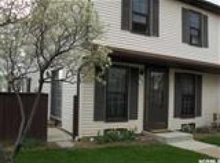 6583 Liberty Bell Dr, Brook Park, OH 44142