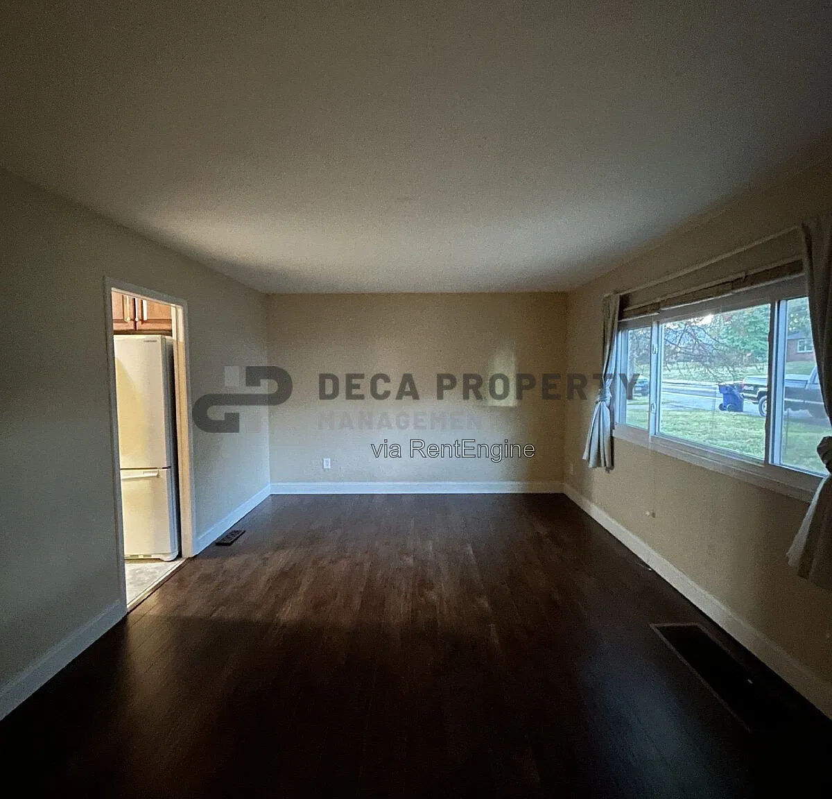 4 bed, 2.0 bath, 1490 sqft, $1,825 — Photo 2