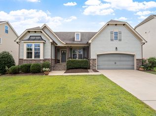 113 Cabot Dr, Holly Springs, NC 27540