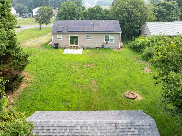 212 Apple Ln, Preston, MD 21655