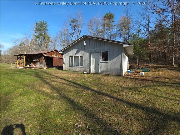 3rd image of 9145 Waterloo Smith Church Rd
