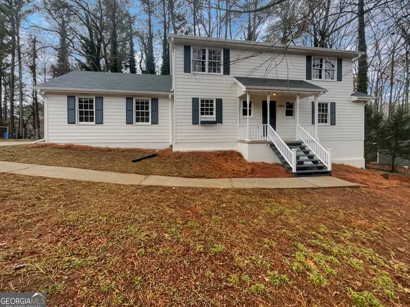 1271 Martin Nash Rd SW, Lilburn, GA 30047
