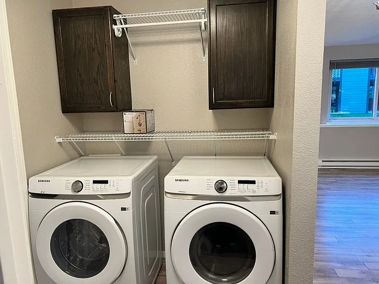 925 Columbia Rd #214 — Photo 8