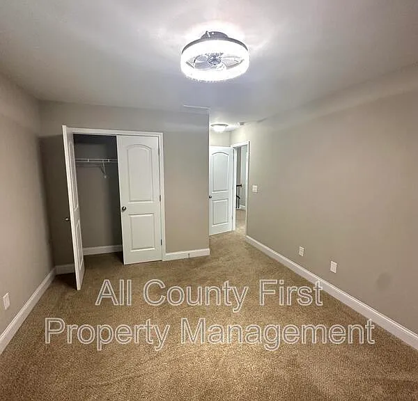 553 Sprayberry Dr — Photo 15