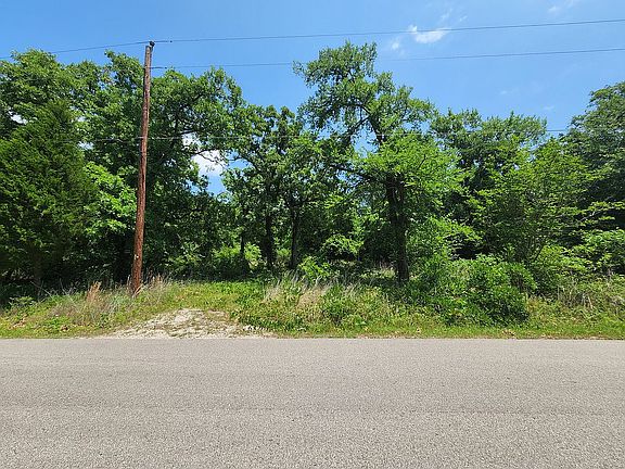 2nd image of 1 Goliad Dr