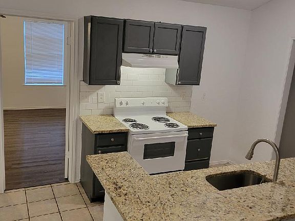 4th image of 7476 Tiffany Meadows Ln