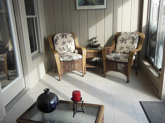 Three season room