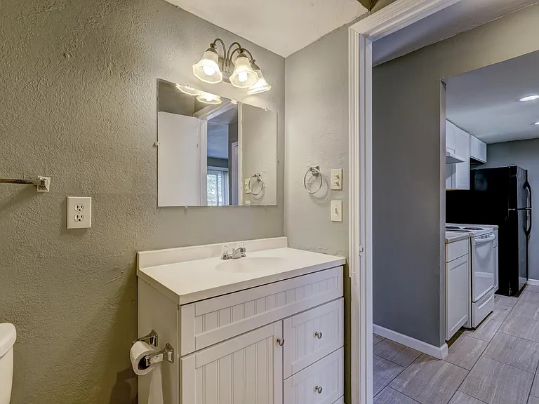 3802 Penny Dr #3802 — Photo 12