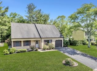 736 De Camp Dr, Hillsborough, NJ 08844