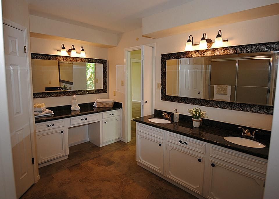 1st image of 4306 Colombia Dr