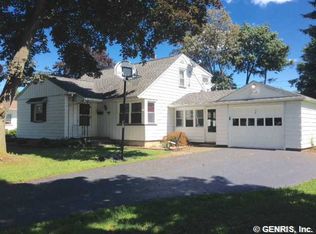 38 Lynette Dr, Rochester, NY 14616