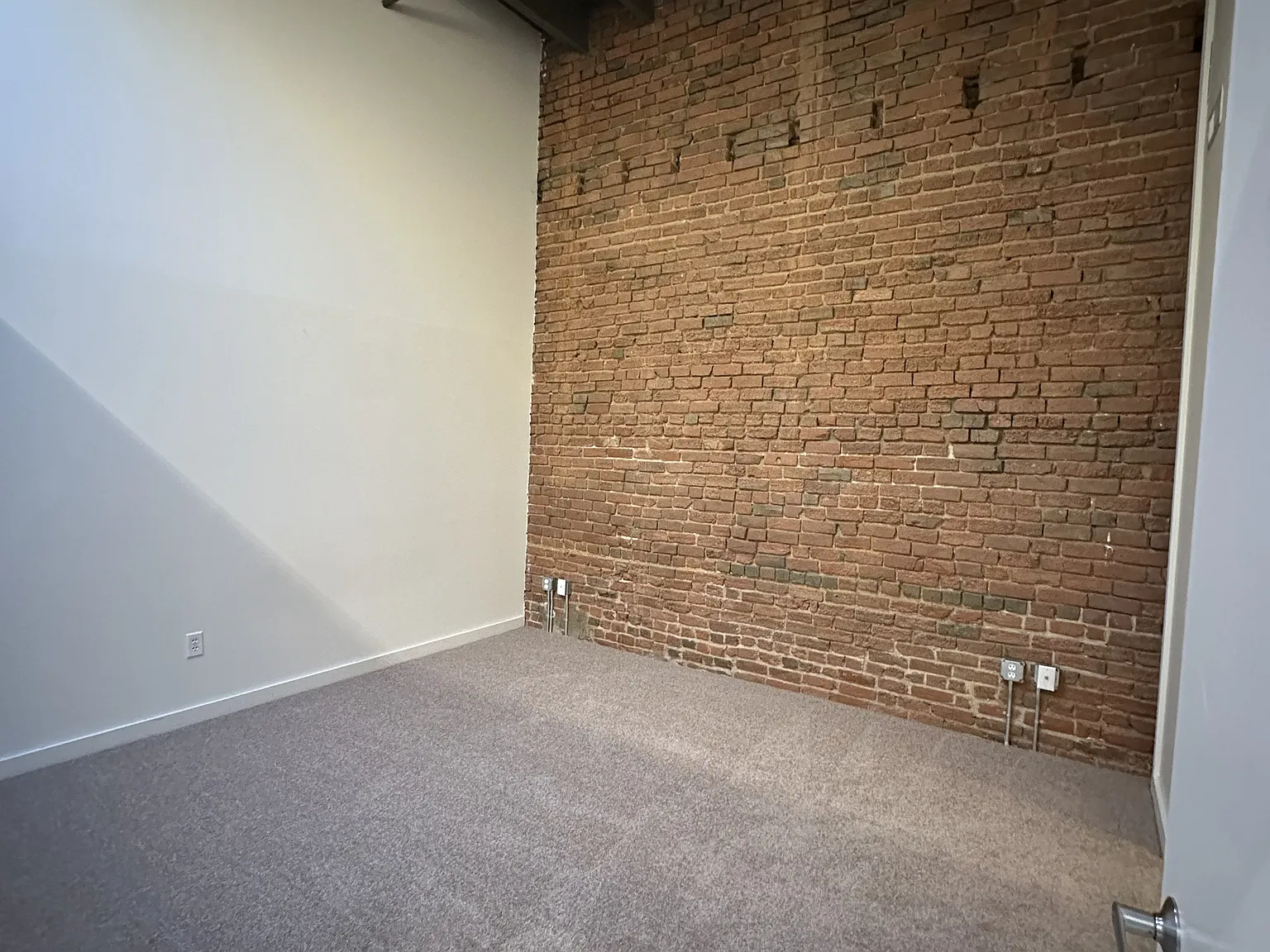 1 bed, 1189 sqft, $1,550 — Photo 3