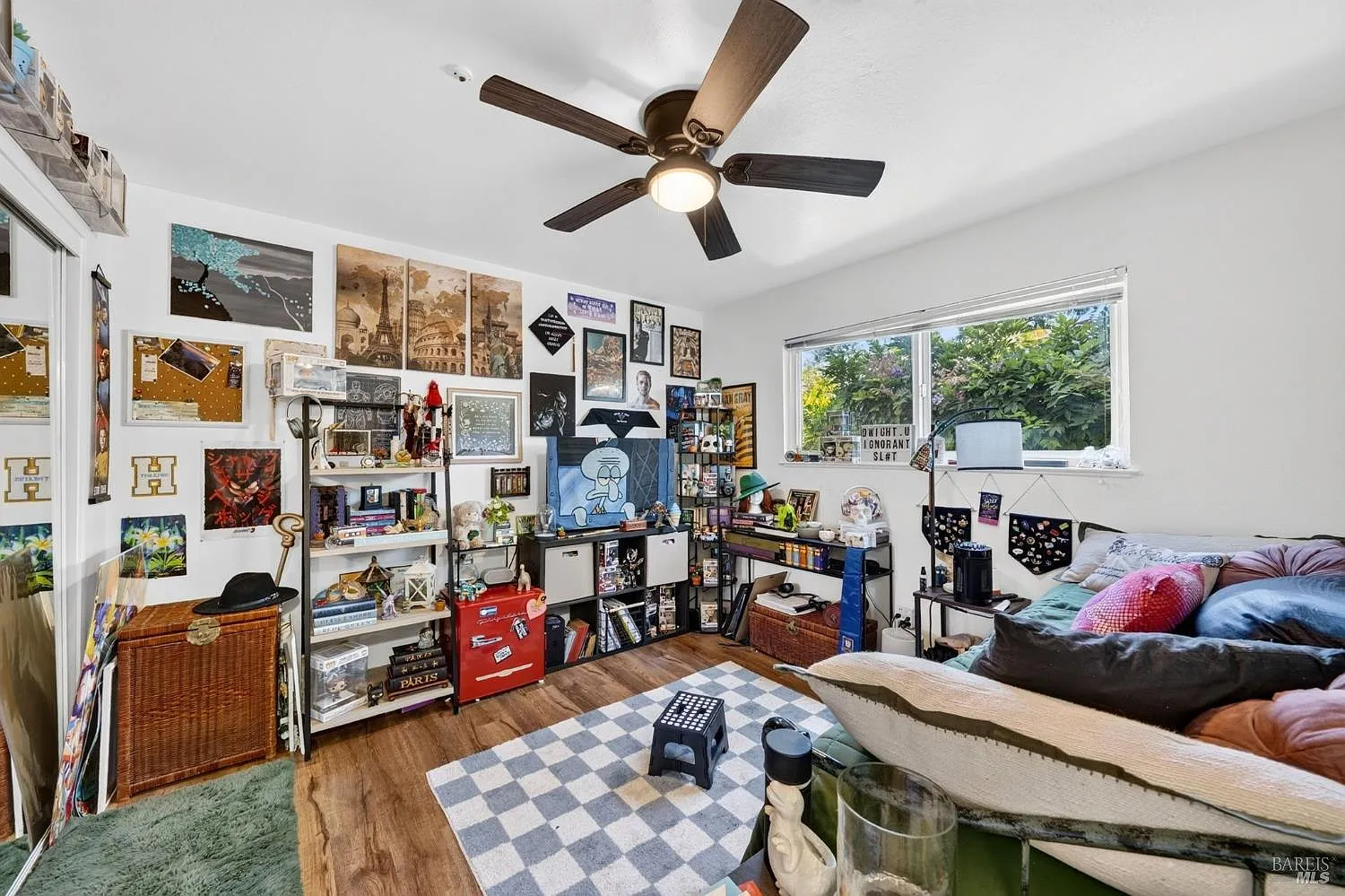 406 Klute Street - Photo 10