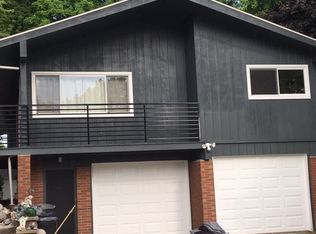 102 Surrey Rd, Saint Louis, MI 48880